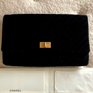 Chanel Velvet Chevron Reissue 2.55 Clutch